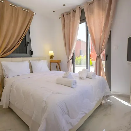 Aura Beachfront Private Pool