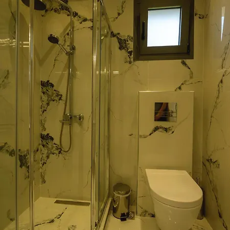 بيت للعطل Aura Beachfront Private Pool