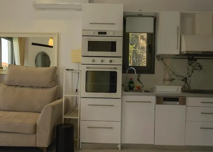 Aura Beachfront Private Pool