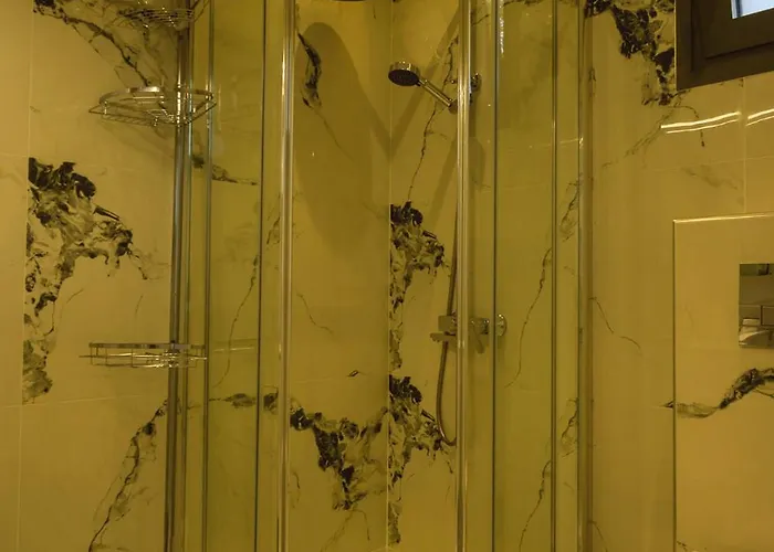 Aura Beachfront Private Pool *