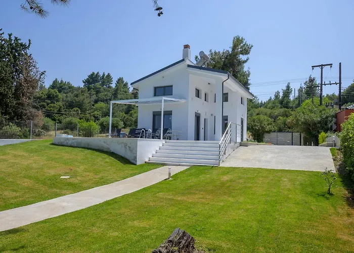 Σπίτι διακοπών Aura Beachfront Private Pool