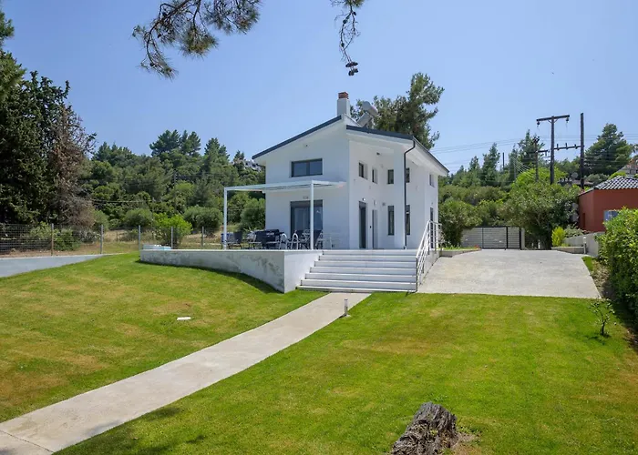 Aura Beachfront Private Pool * Κρυοπηγή