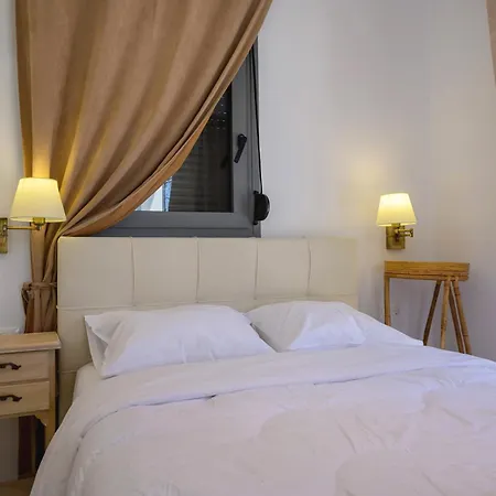 Aura Beachfront Private Pool