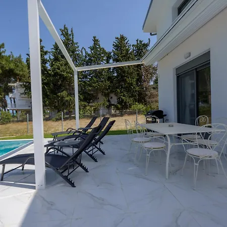 Nyaraló Aura Beachfront Private Pool *