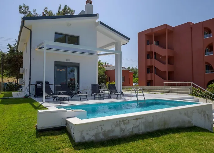 Ferienhaus Aura Beachfront Private Pool Kriopigi